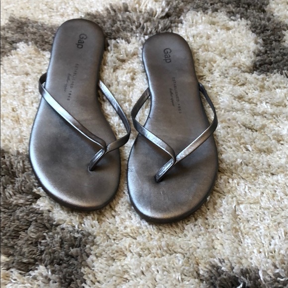 Gap leather thongs - Picture 1 of 4